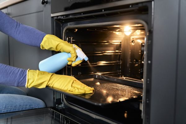Oven cleaning in Colchester
